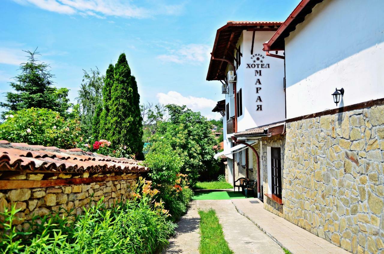 Family Hotel Maraya Arbanasi Esterno foto